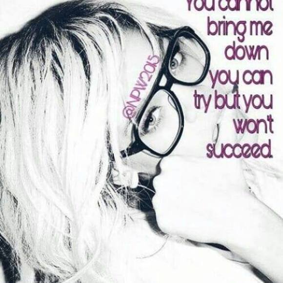 Meet your Posher, Amanda - Picture 1 of 1